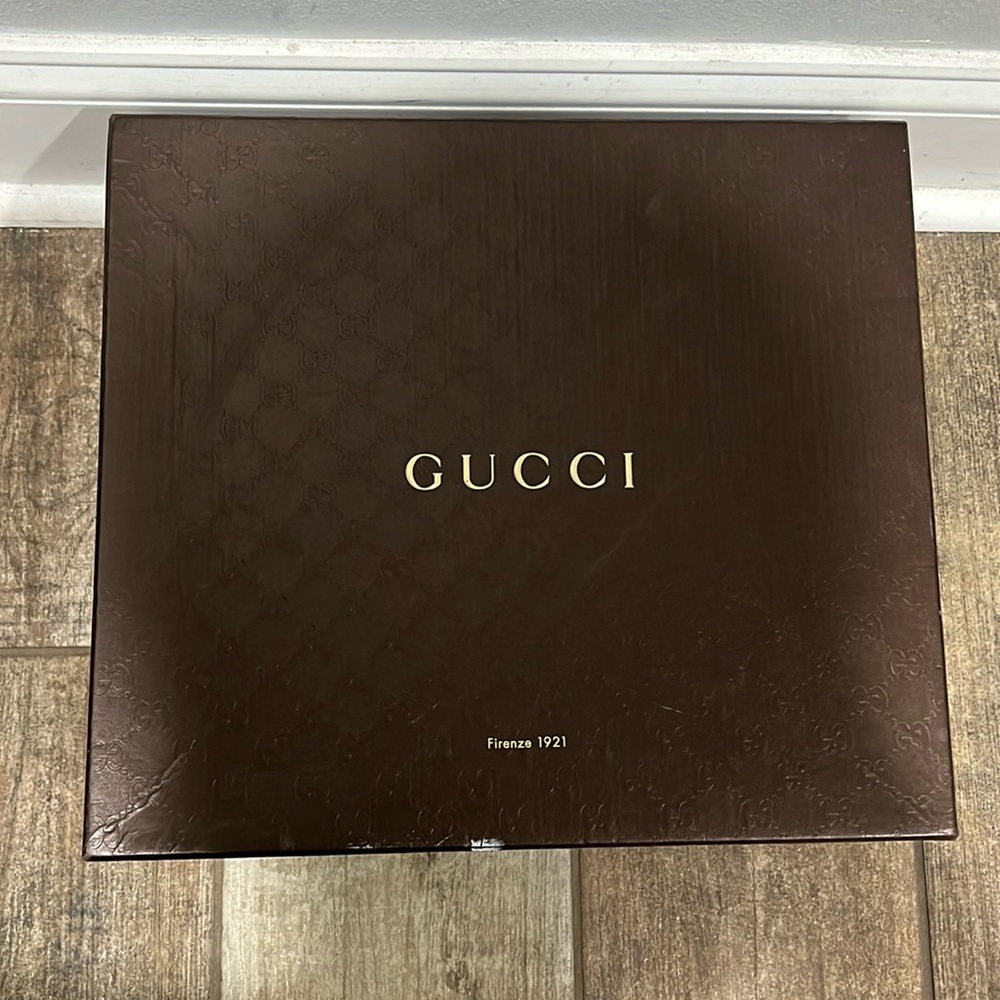 Gucci Men Sneakers (368494A3820) White/Gold